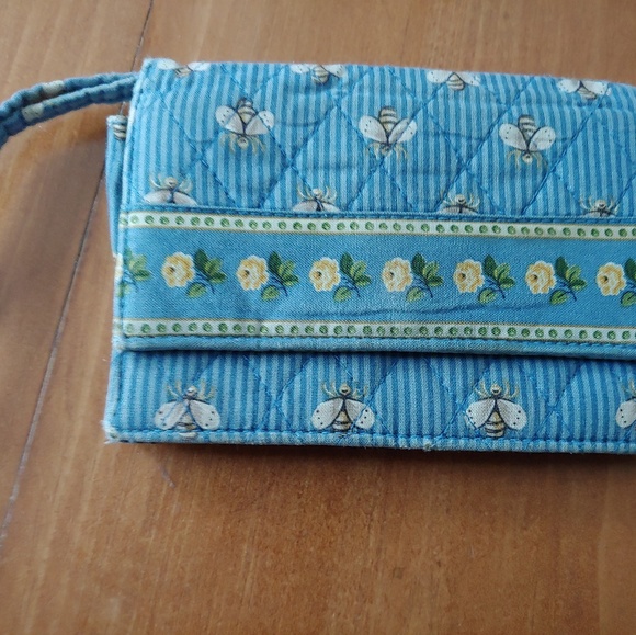 Wallet - Picture 1 of 2